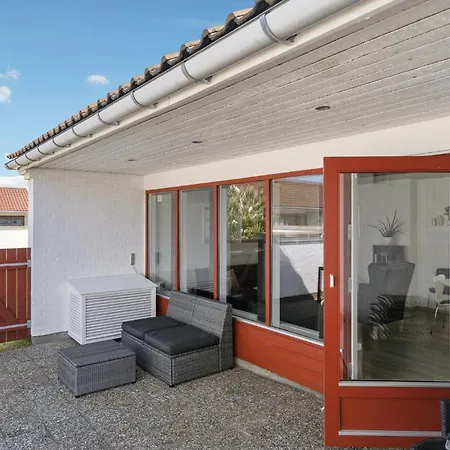 Two-bedroom In Pandrup